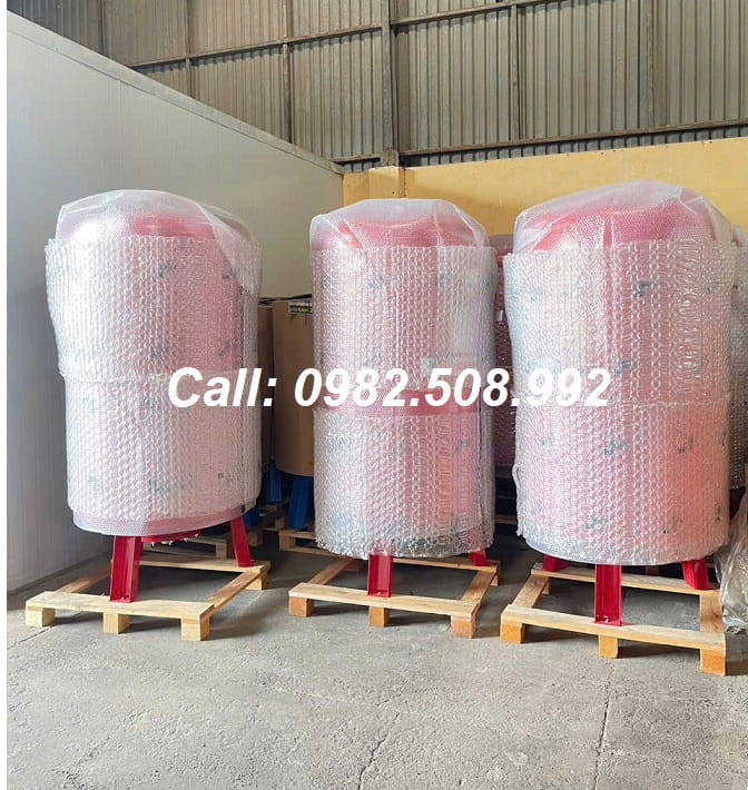 Bình tích áp Aquafill WS750461CS000000 (750L, chính giữa)